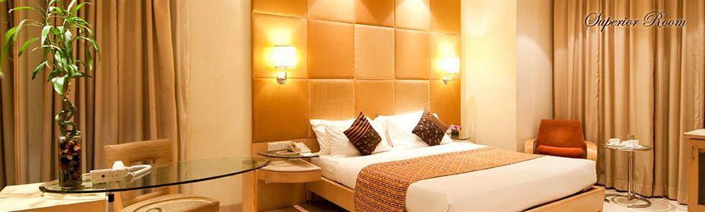 Ascot Hotel Mumbai Eksteriør bilde